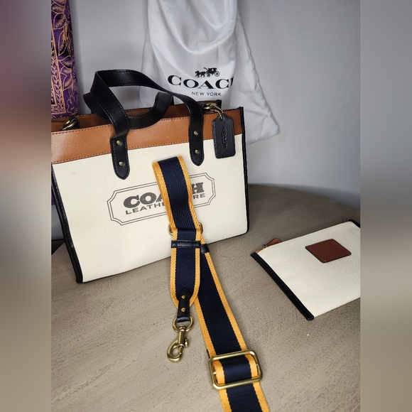 Coach 2 Way Field Tote w/ Pouch & Strap - Picture 5 of 5